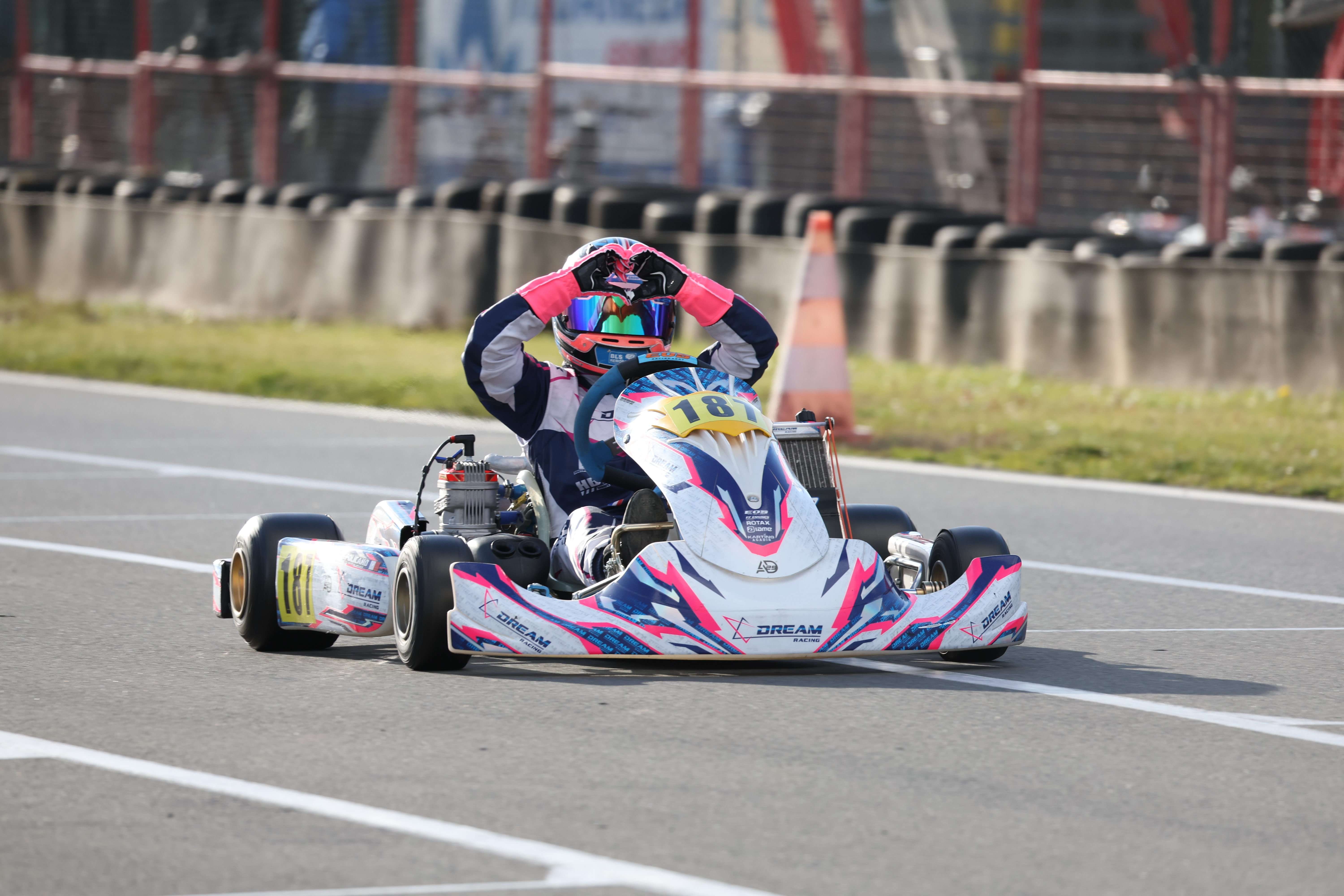 Dream Racing